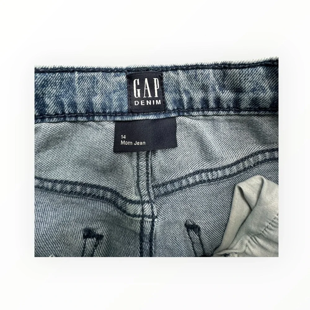 Gap Mom Jean‎ Girls Size 14 Light Blue Acid Wash Distressed High Rise Denim - Picture 3 of 12